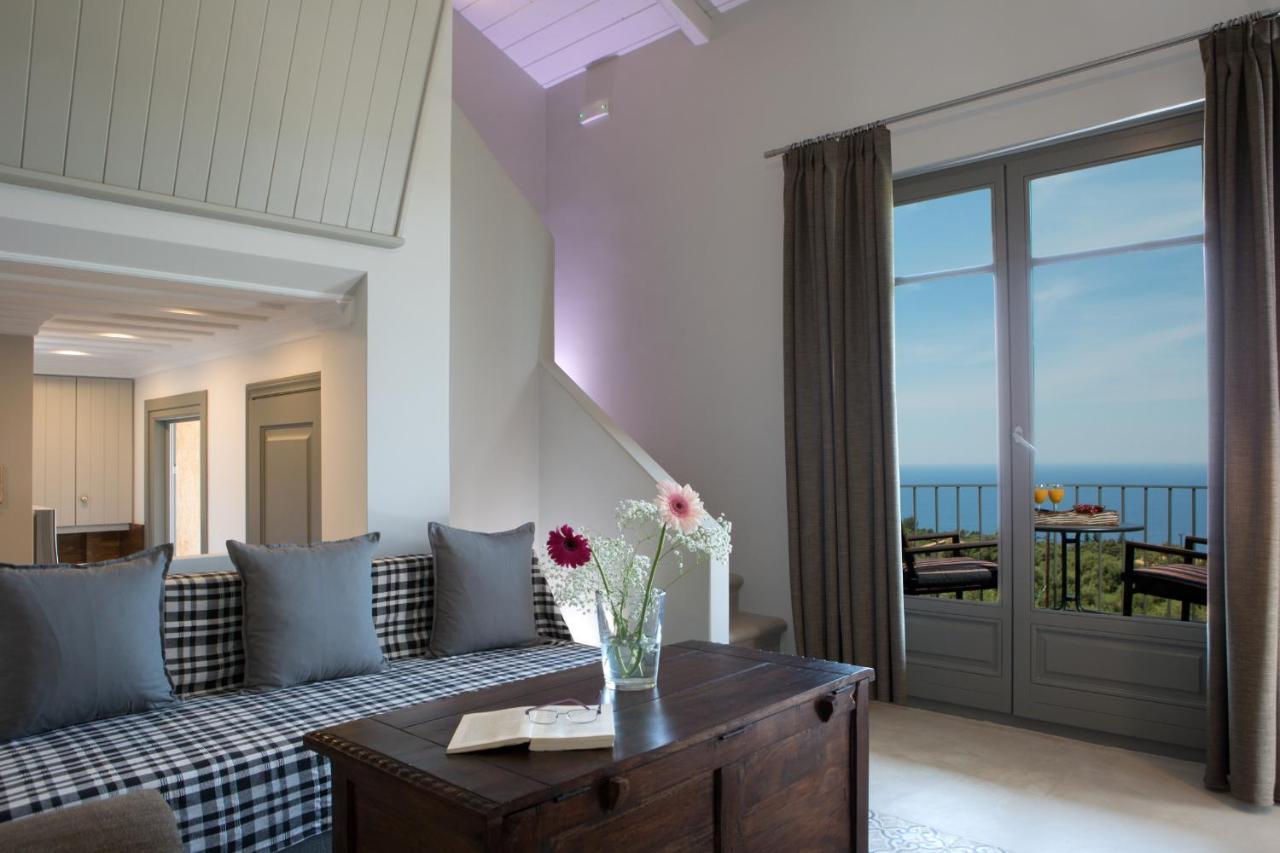 Acquaterra Villas Tsoukaládhes エクステリア 写真