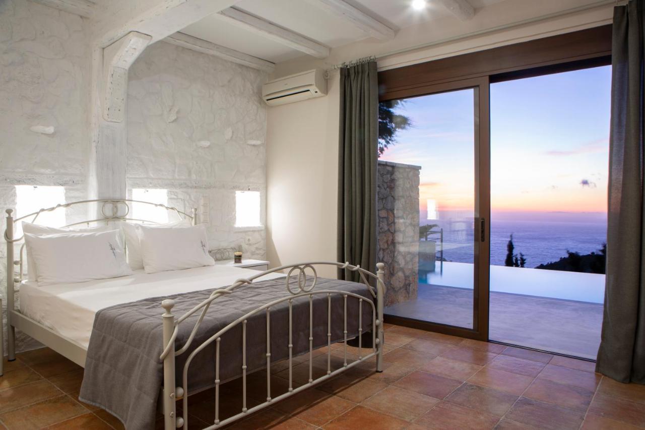 Acquaterra Villas Tsoukaládhes エクステリア 写真