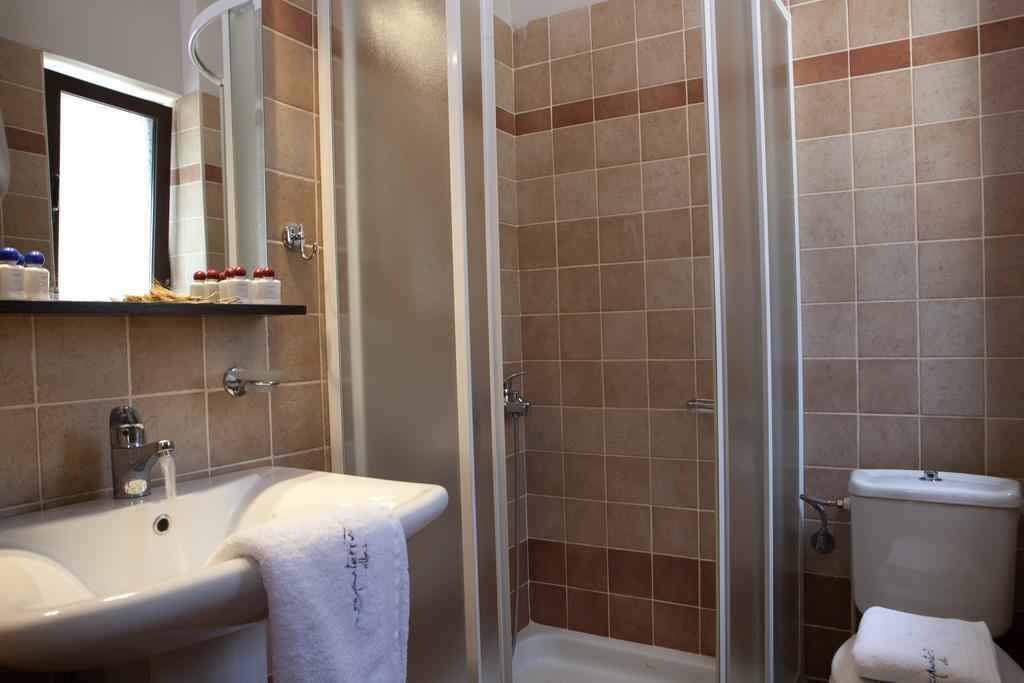 Acquaterra Villas Tsoukaládhes 部屋 写真