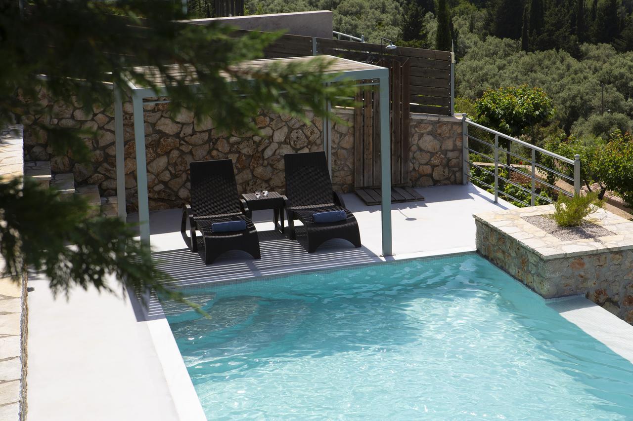 Acquaterra Villas Tsoukaládhes エクステリア 写真